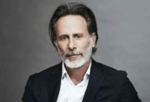 Steven Weber Net Worth